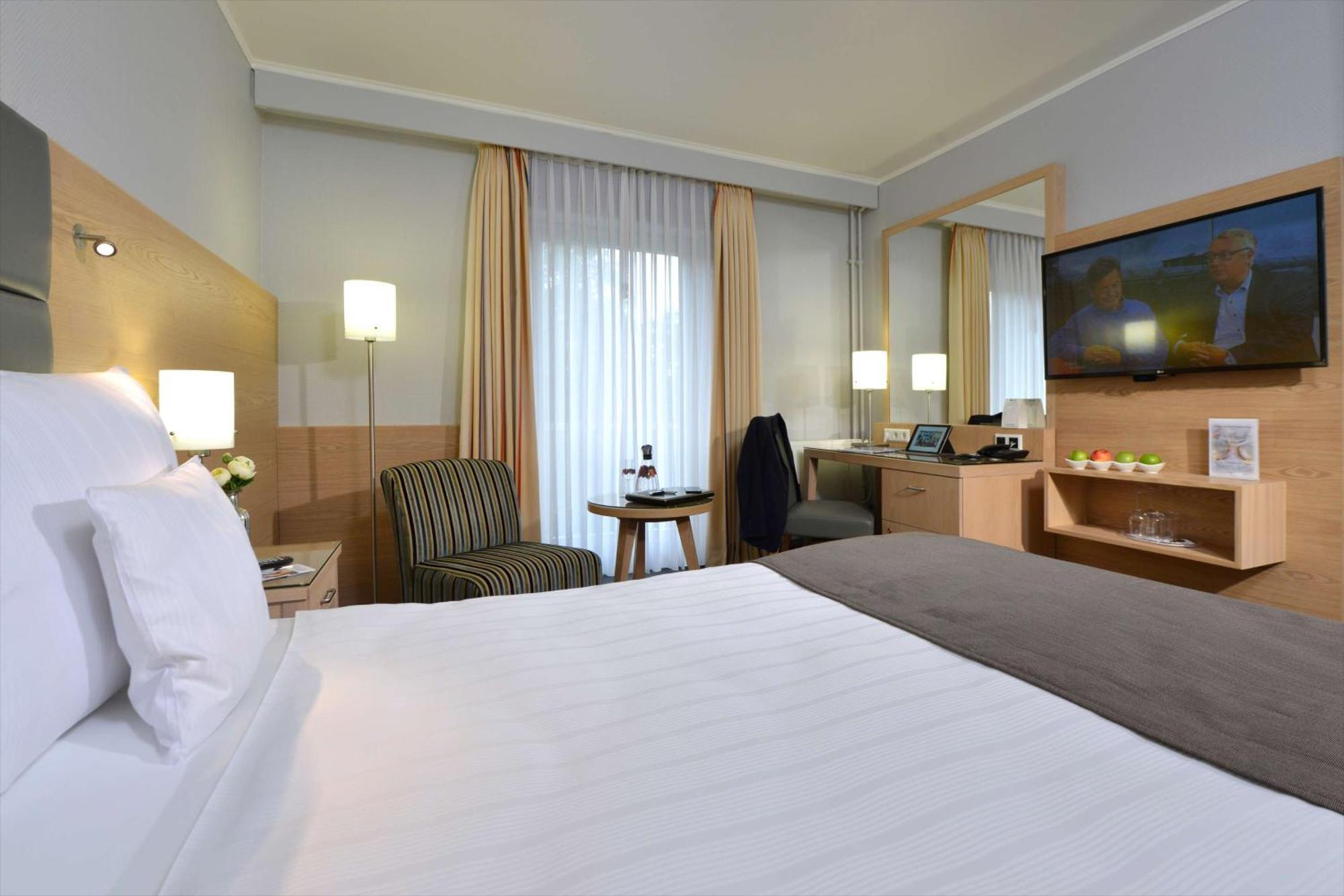 Best Western Hotel Der Foehrenhof Ганновер Экстерьер фото