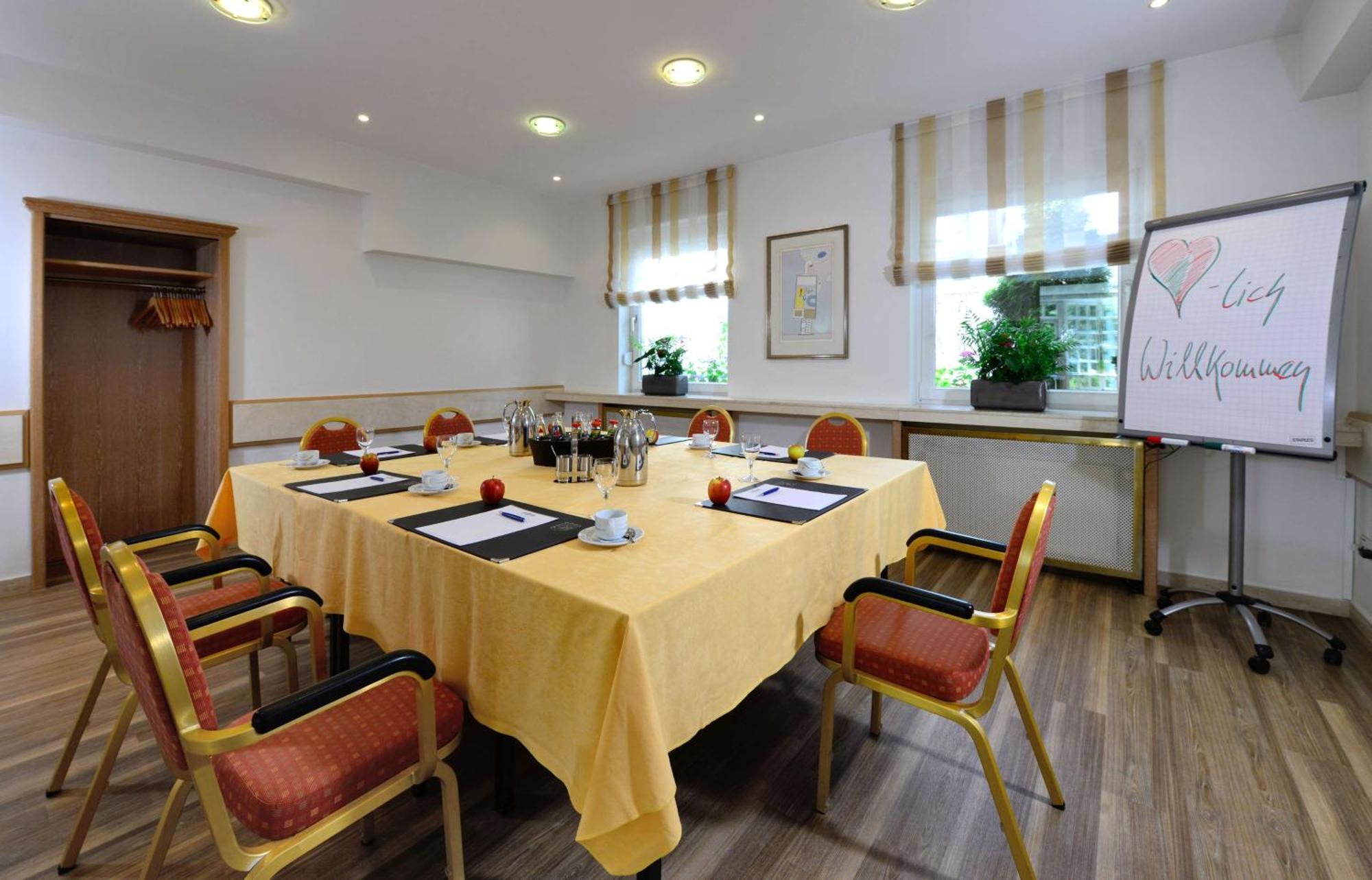 Best Western Hotel Der Foehrenhof Ганновер Экстерьер фото