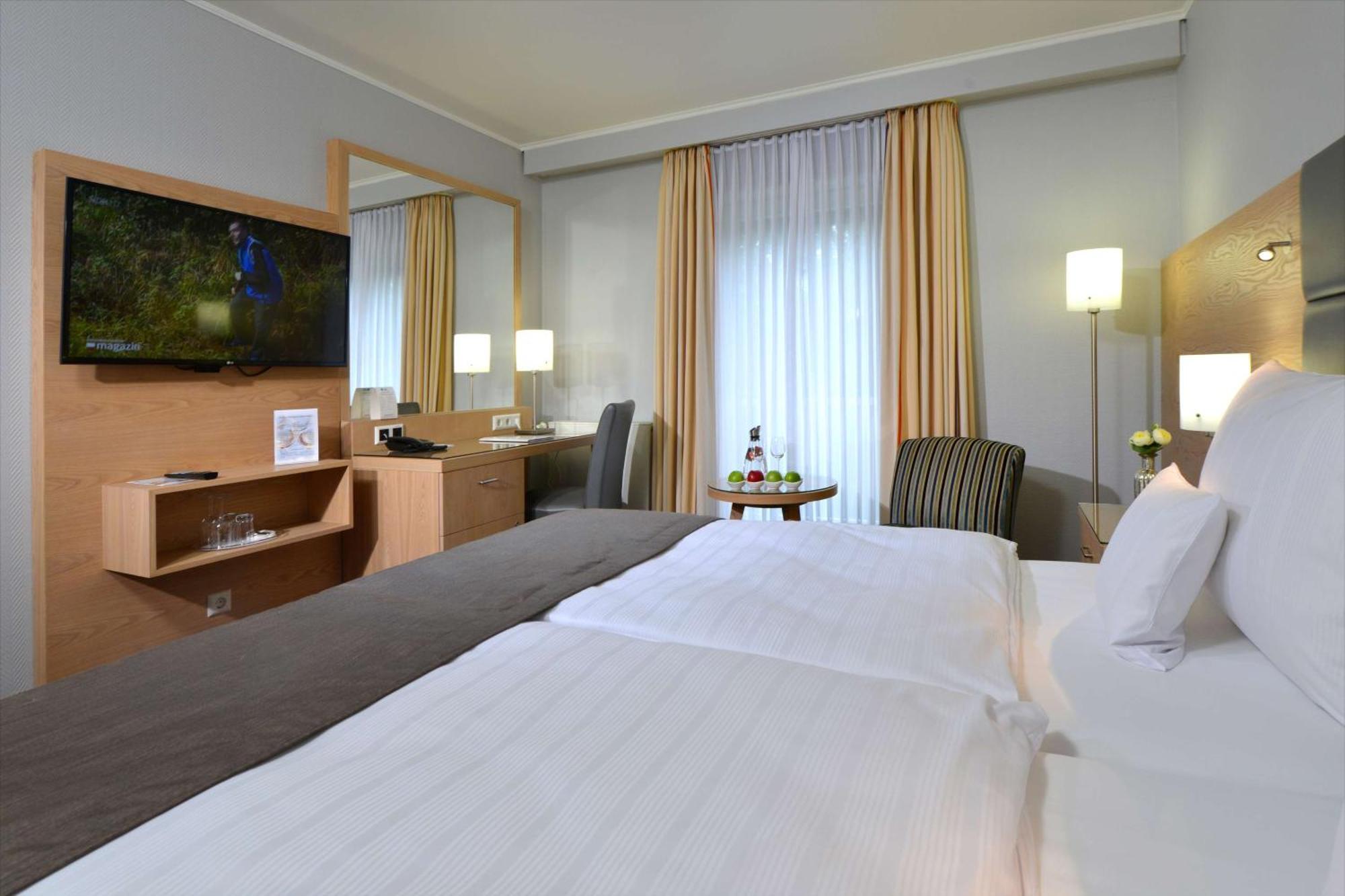 Best Western Hotel Der Foehrenhof Ганновер Экстерьер фото